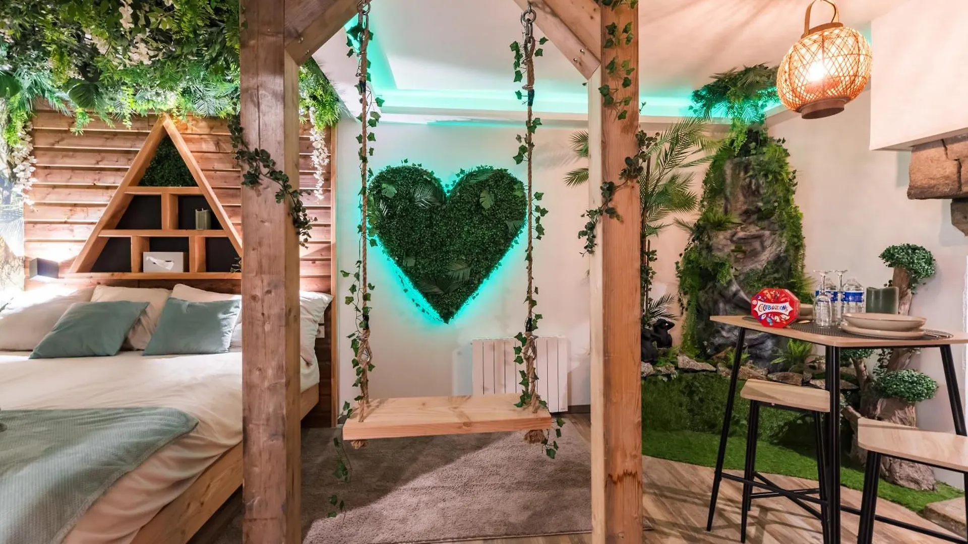 Holiday home Mowgli Gite Jungle Begard